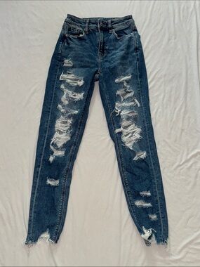 NWOT AEO Dark Blue Distressed Women's Denim Jeans